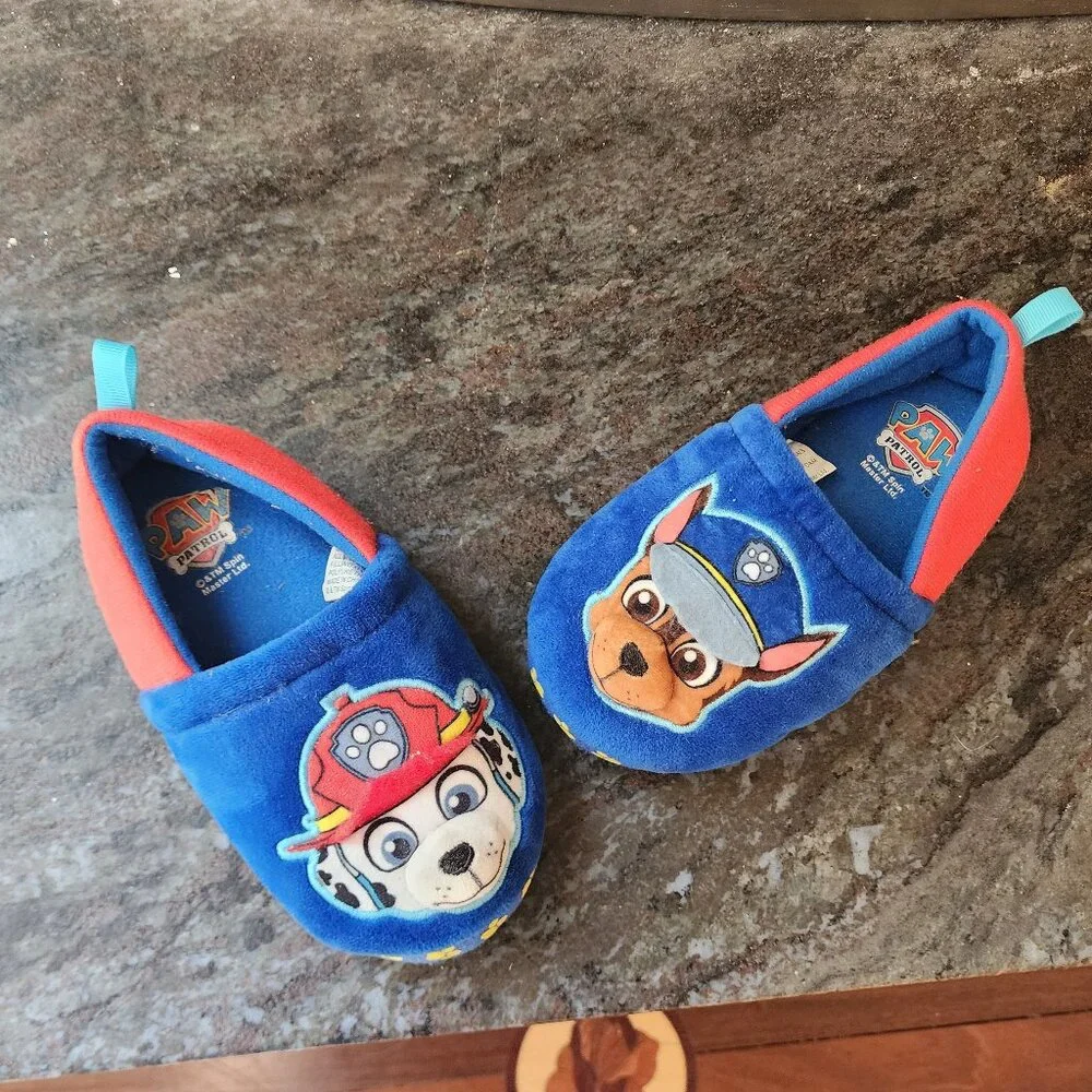 Paw Patrol Kids Slippers Size 11-12